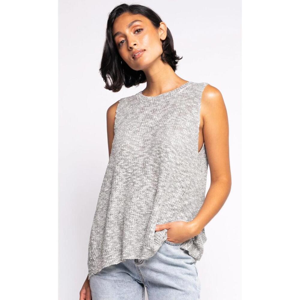 Stylish‎ Sleeveless Knit Top - Grey
